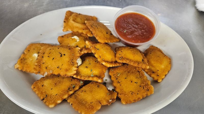 Ravioli That Regulars Recommend by Name Ravioli That Regulars Recommend by Name