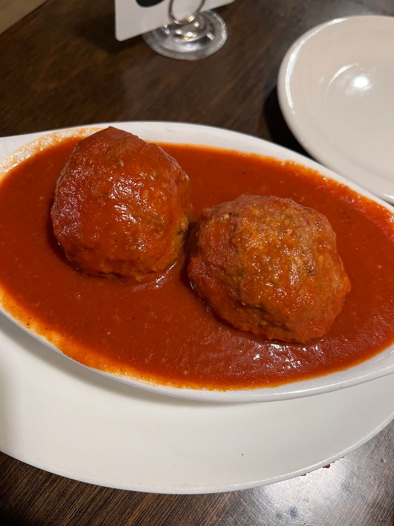 Red Sauce That Runs Deep Red Sauce That Runs Deep