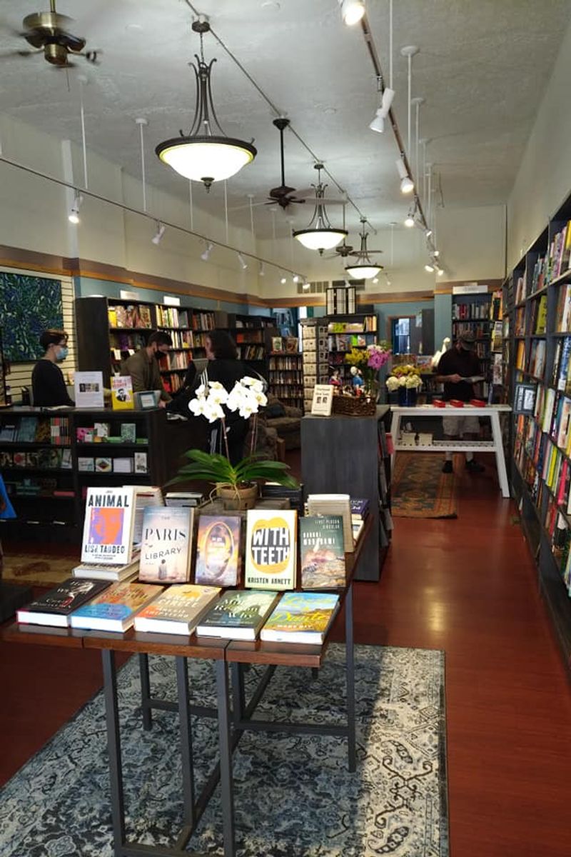Riverstone Books, Pittsburgh, Pennsylvania Riverstone Books, Pittsburgh, Pennsylvania