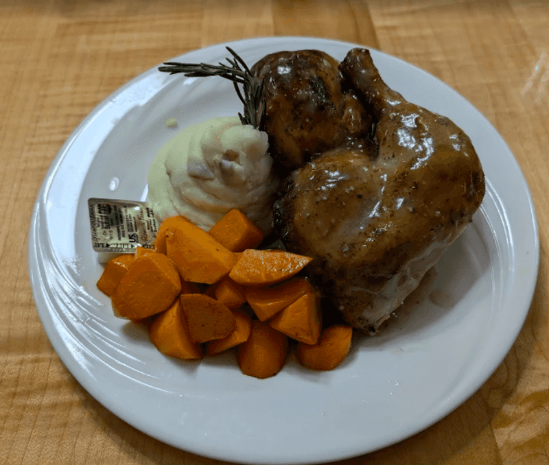 Roasted Chicken That Steals the Spotlight Roasted Chicken That Steals the Spotlight