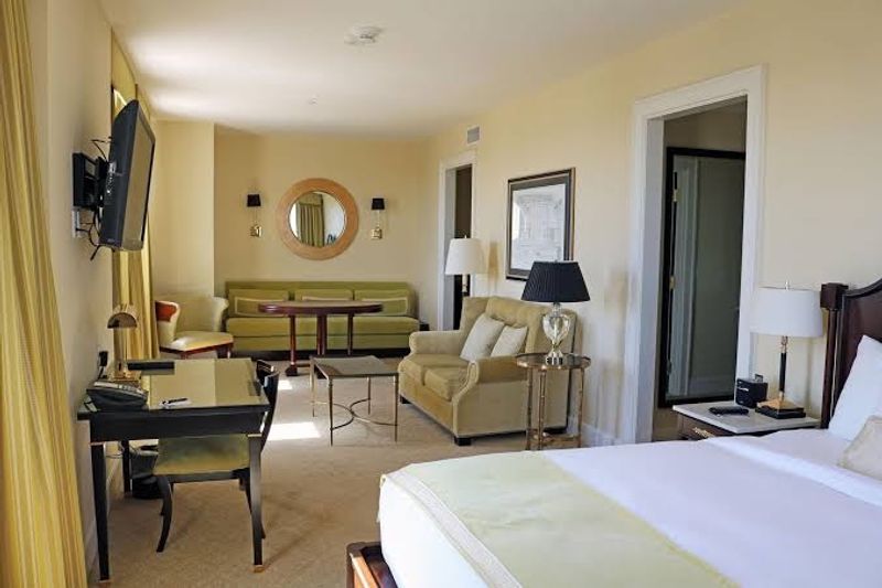 Rooms That Feel Genuinely Unique on Every Floor Rooms That Feel Genuinely Unique on Every Floor