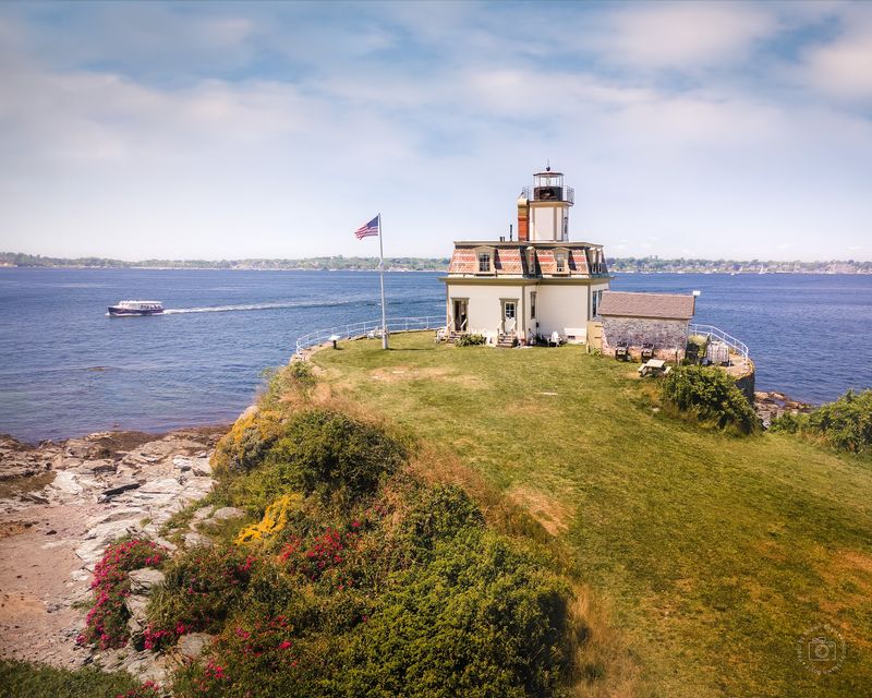 Rose Island Lighthouse & Fort Hamilton Trust, Newport, Rhode Island Rose Island Lighthouse & Fort Hamilton Trust, Newport, Rhode Island