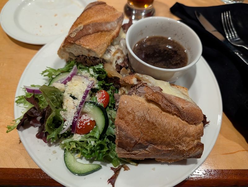 Salads and Sandwiches That Earn Their Place on the Menu Salads and Sandwiches That Earn Their Place on the Menu