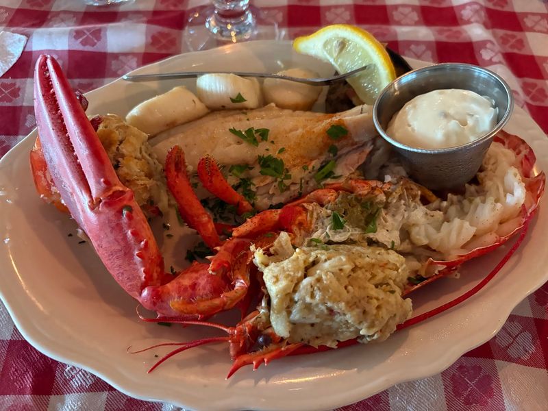 Seafood Plates With No Sharing Energy Seafood Plates With No Sharing Energy