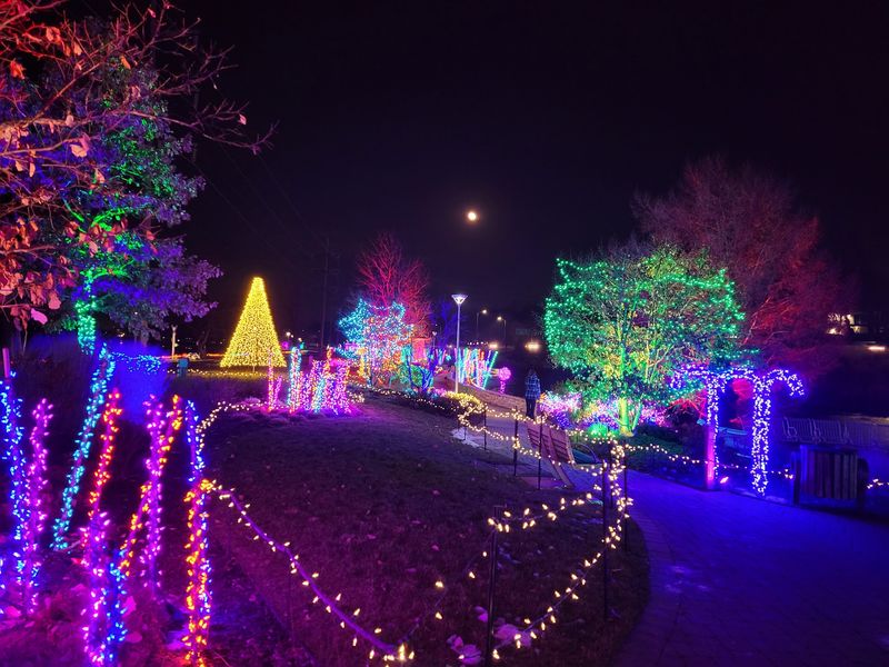 Seasonal Events That Keep Visitors Coming Back Year-Round Seasonal Events That Keep Visitors Coming Back Year-Round