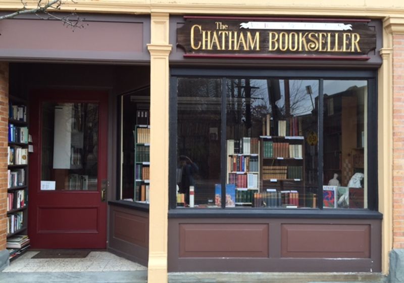 Second Story Books, Chatham