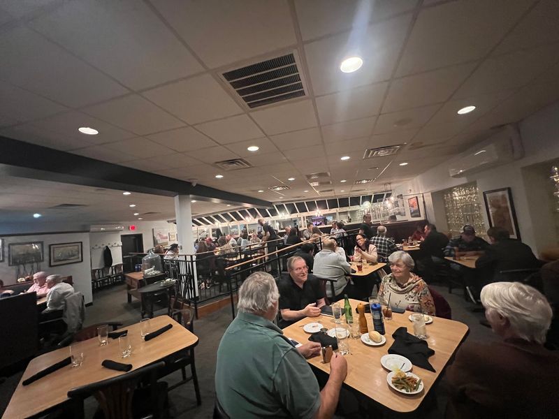 Service That Turns First-Time Visitors Into Regulars Service That Turns First-Time Visitors Into Regulars