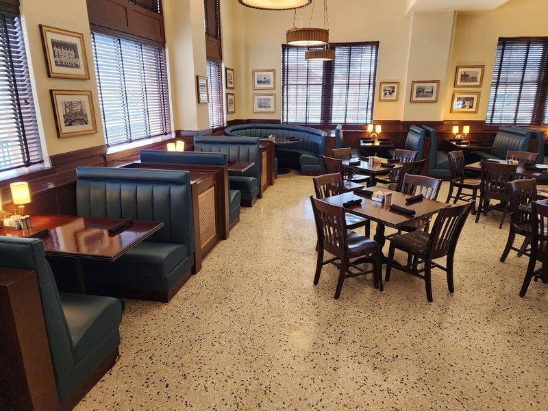 Settles Grill and the Food Worth Planning Around Settles Grill and the Food Worth Planning Around