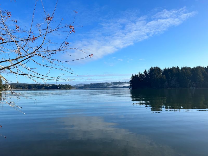 Siltcoos Lake Loop - Near Florence