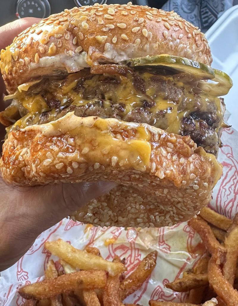 Six-Ounce Patties That Pack Serious Heft Six-Ounce Patties That Pack Serious Heft
