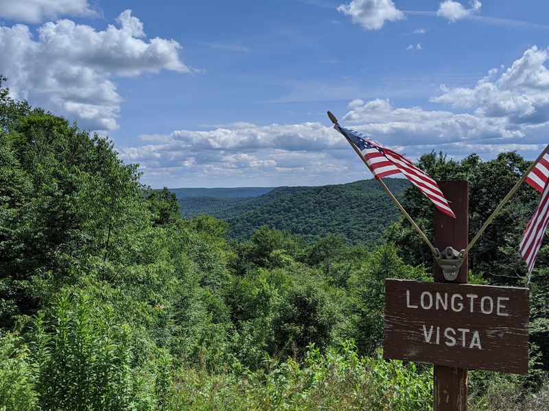 Sixteen Vistas and the Scenic Drives That Connect Them Sixteen Vistas and the Scenic Drives That Connect Them