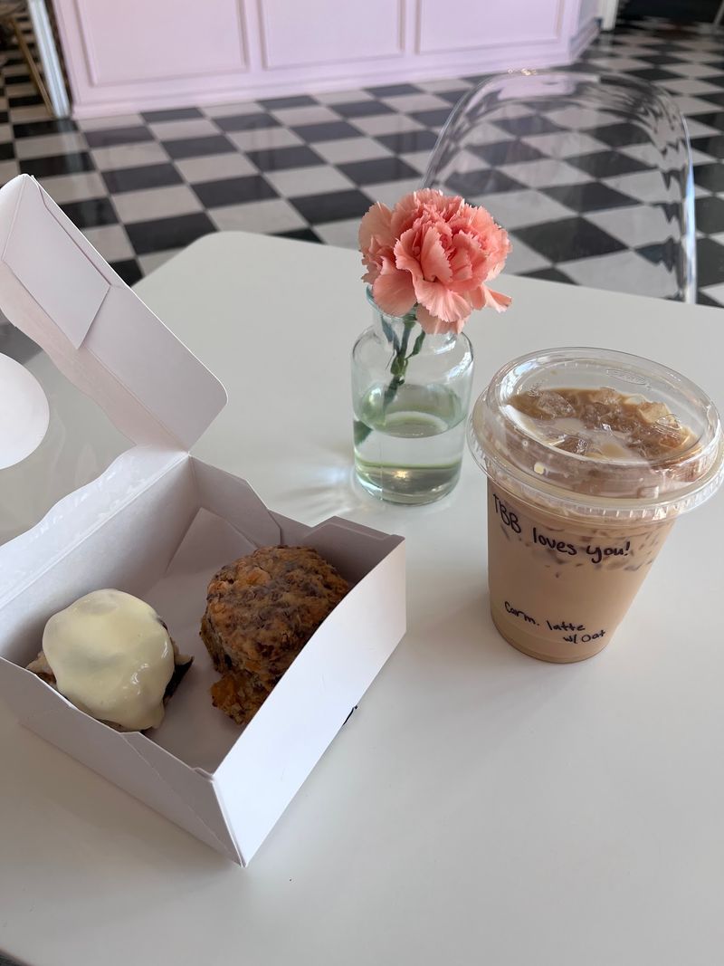 Snickerdoodle Biscuits That Feel Like a Hug Snickerdoodle Biscuits That Feel Like a Hug