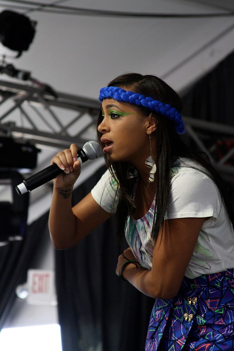 Solange Knowles - Age 18 Solange Knowles - Age 18