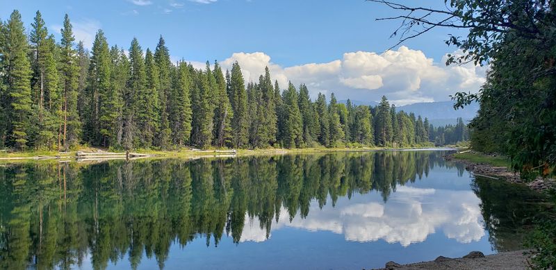 Some of the Cleanest Lake Water You Will Ever See Some of the Cleanest Lake Water You Will Ever See
