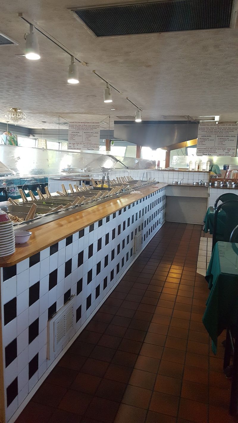 Soup That Steals the Show: The Self-Serve Buffet Extras Soup That Steals the Show: The Self-Serve Buffet Extras