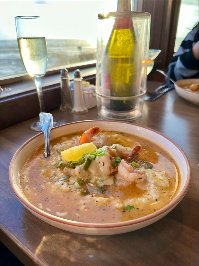 Southern-Style Shrimp and Grits Done Right Southern-Style Shrimp and Grits Done Right