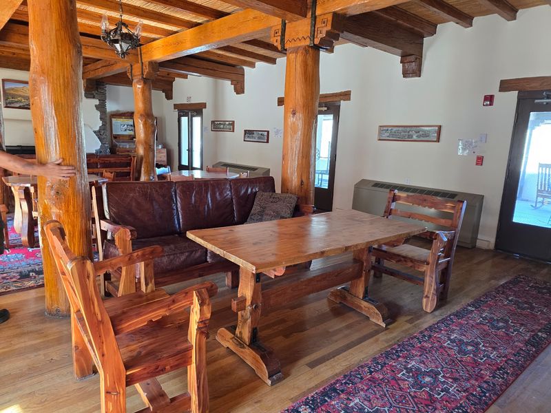 Southwestern Style in Every Corner Southwestern Style in Every Corner