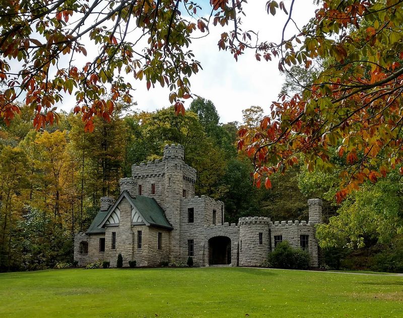 Squire's Castle, Willoughby Hills Squire's Castle, Willoughby Hills