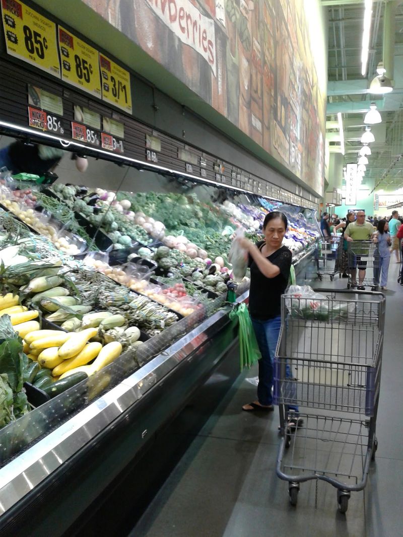 Staff Culture That Shoppers Actually Notice and Remember