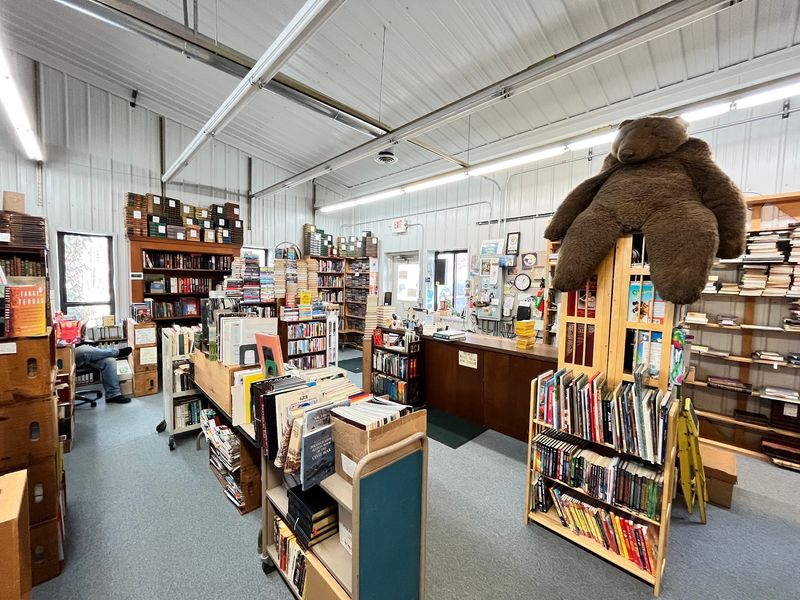Staff Who Know Their Books Staff Who Know Their Books