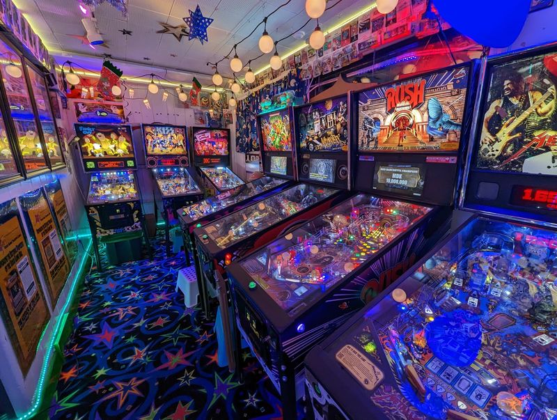 Star Worlds Arcade - DeKalb