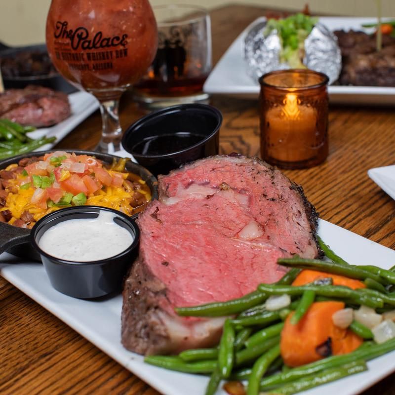 Steakhouse Plates That Earn the Drive