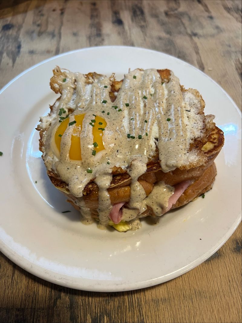Sunday Brunch Worth Setting an Alarm For Sunday Brunch Worth Setting an Alarm For