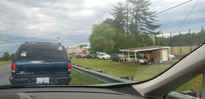 Sunset Drive-In (Shelby)