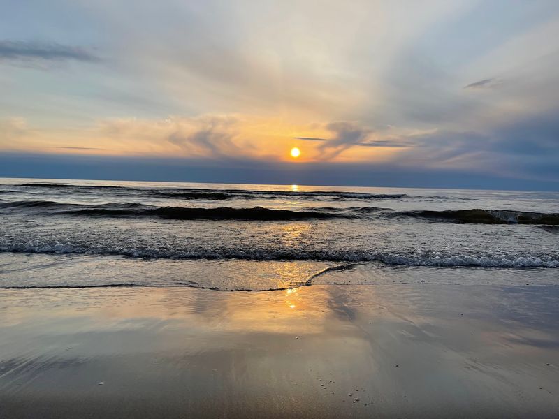 Sunsets That Steal the Show Sunsets That Steal the Show