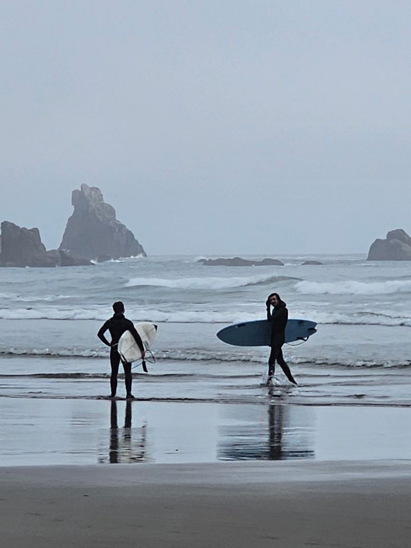 Surfing at Short Sand Beach Surfing at Short Sand Beach