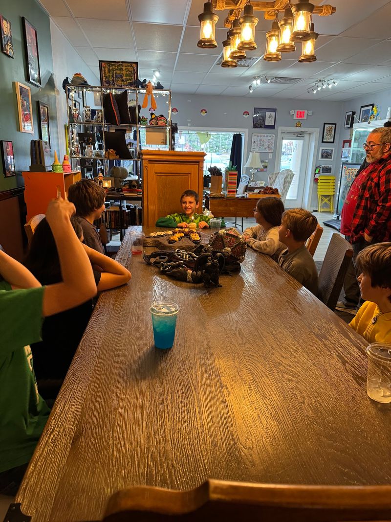 Tables That Turn Strangers Into Teammates
