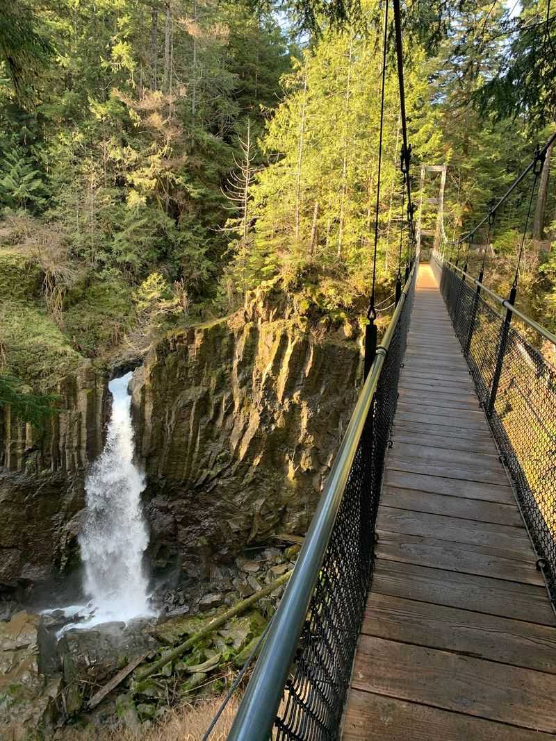 The 240-Foot Bridge That Sways in the Wind The 240-Foot Bridge That Sways in the Wind