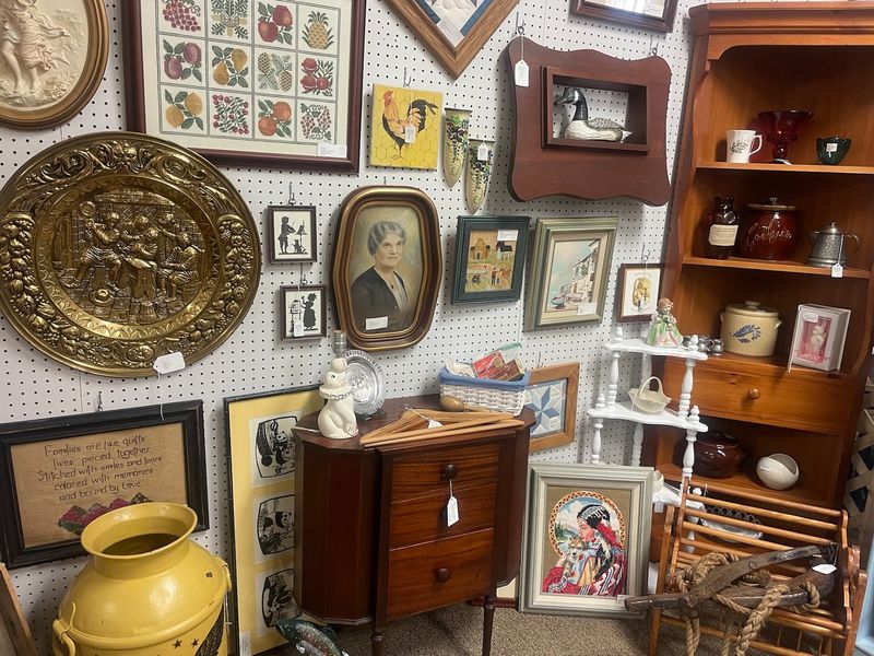 The Antique and Vintage Shops, Berlin, Maryland