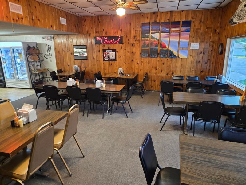 The Atmosphere Inside: Casual, Clean, and Genuinely Inviting The Atmosphere Inside: Casual, Clean, and Genuinely Inviting