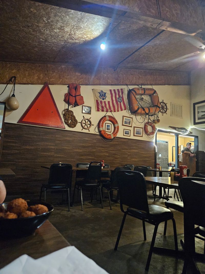 The Atmosphere Inside the Dining Room