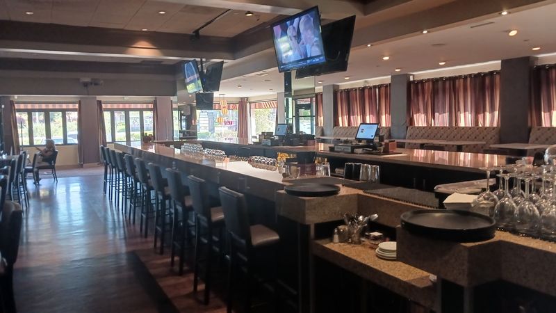 The Bar Area and Its Separate Appeal The Bar Area and Its Separate Appeal