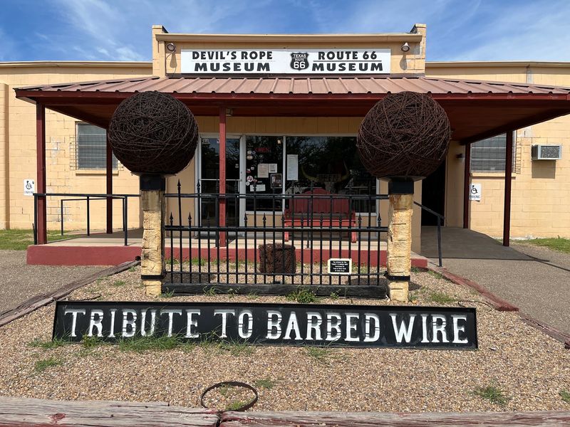 The Barbed Wire Museum (McLean, Texas border region / La Crosse influence at Oklahoma's Dewey) The Barbed Wire Museum (McLean, Texas border region / La Crosse influence at Oklahoma's Dewey)