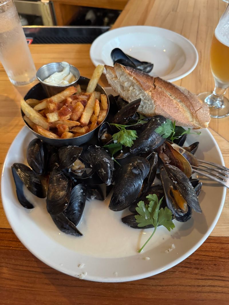 The Belgian Mussels That Started a Local Legend The Belgian Mussels That Started a Local Legend
