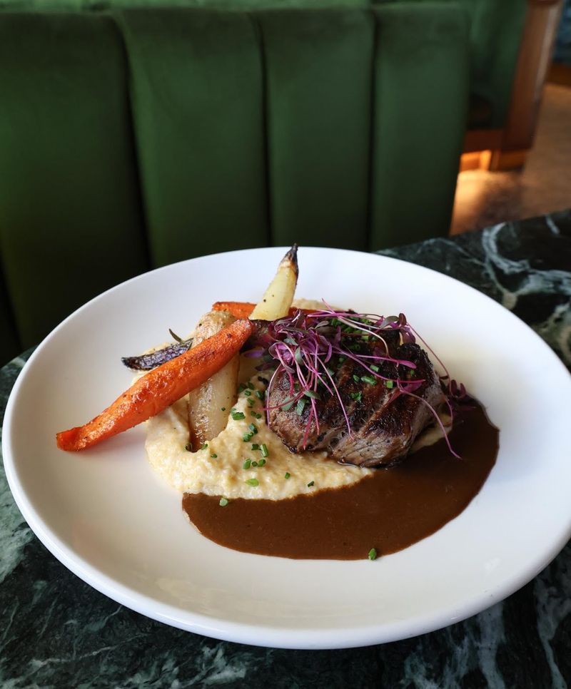 The Braised Short Rib That Refuses to Leave the Menu The Braised Short Rib That Refuses to Leave the Menu
