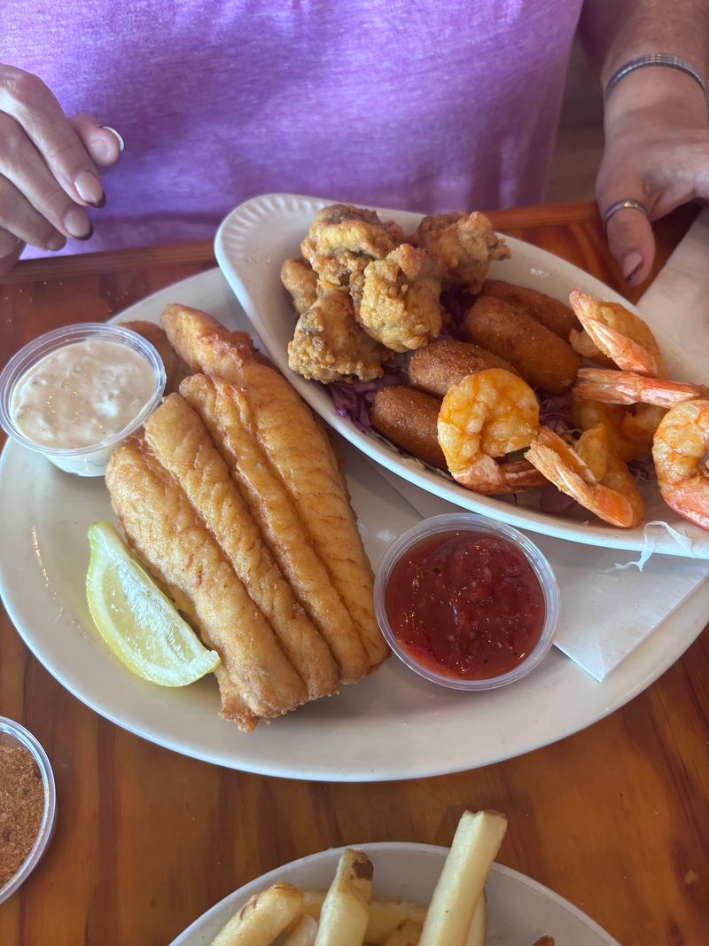 The Broiled Seafood Platter and What Makes It Special The Broiled Seafood Platter and What Makes It Special