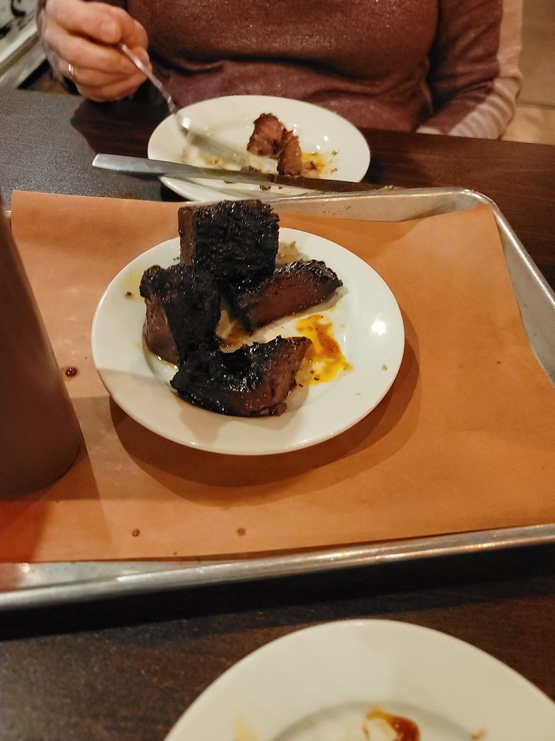 The Burnt Ends That Vanish Before Closing