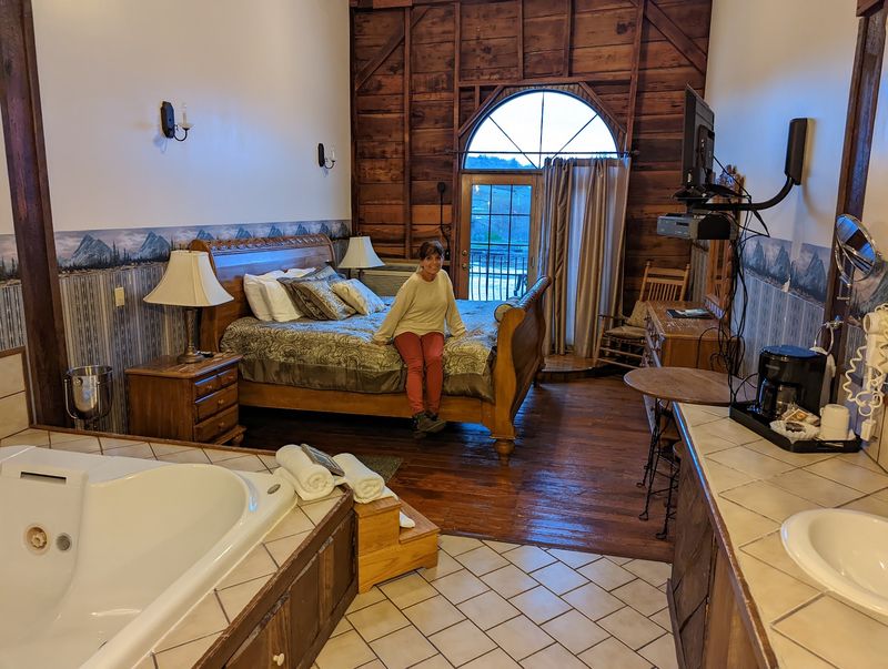The Captain's Suite and Special Stay Packages The Captain's Suite and Special Stay Packages