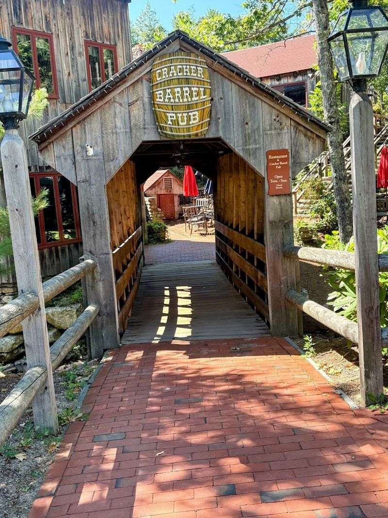 The Covered-Bridge Walk That Sets the Mood