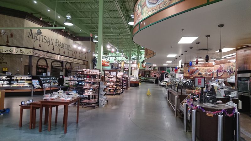 The Deli and Hot Food Counter Worth Stopping For
