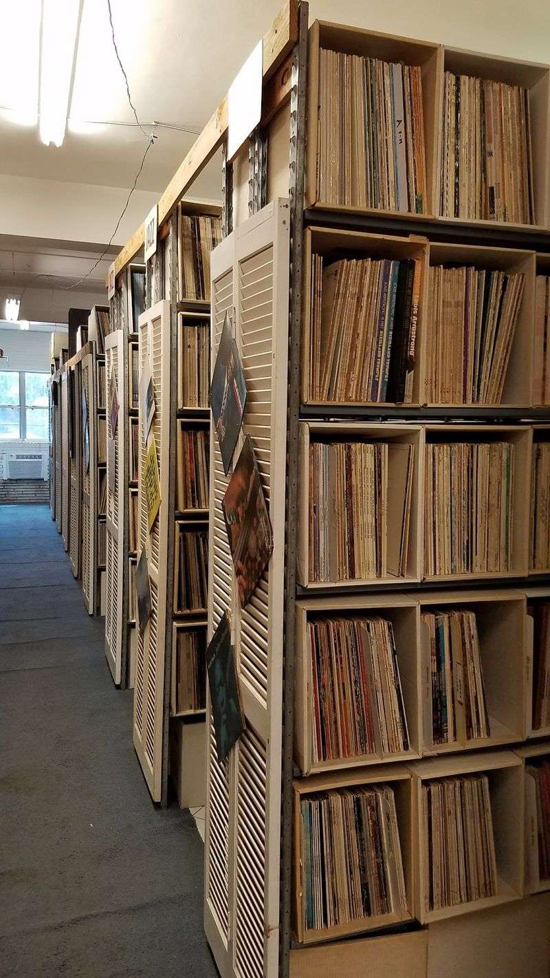 The Discogs Connection for Remote Diggers The Discogs Connection for Remote Diggers