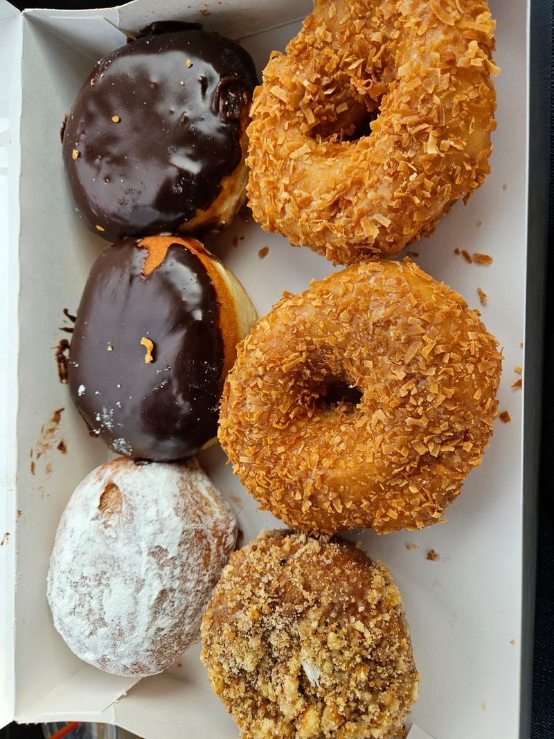 The Donuts That Sell Out Every Single Morning The Donuts That Sell Out Every Single Morning