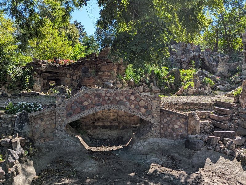 The Dry Ponds and Why the Water Is Not Running The Dry Ponds and Why the Water Is Not Running