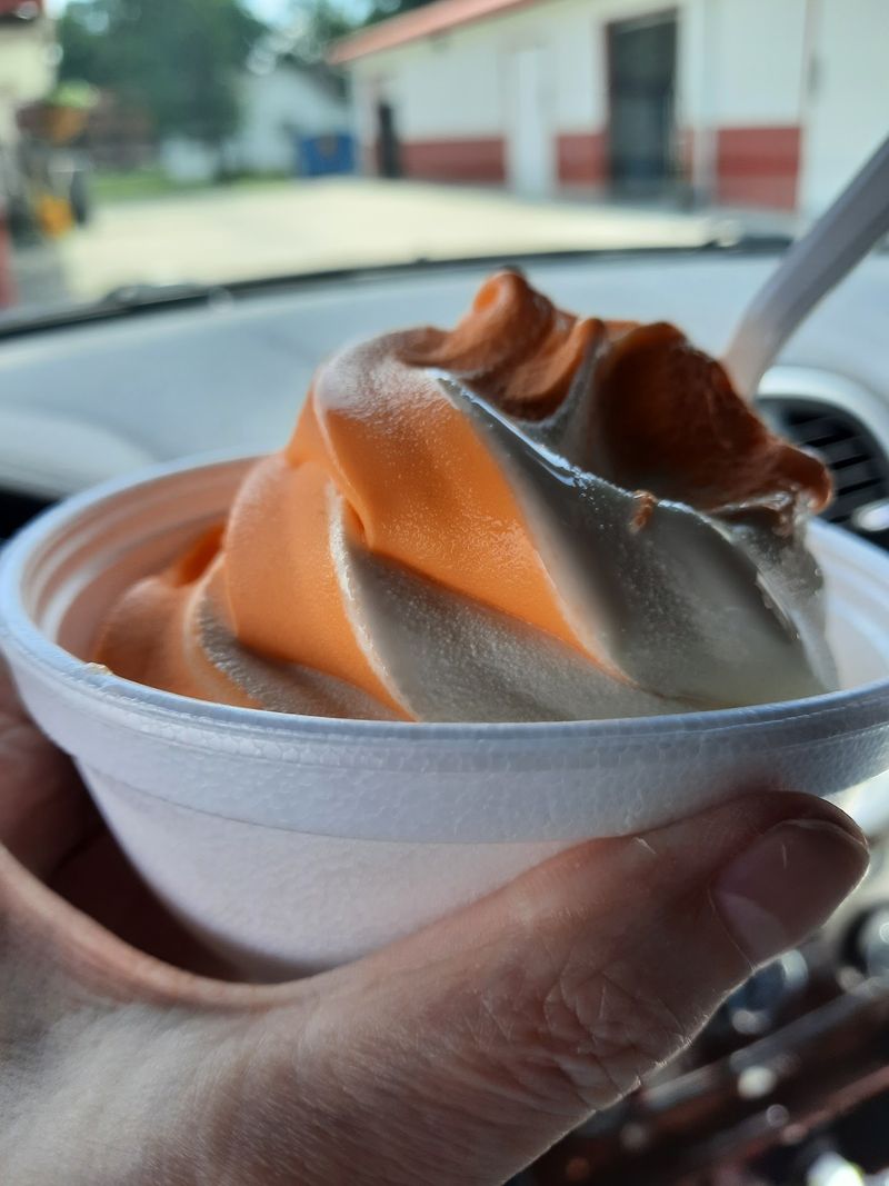 The Famous Dreamsicle Twist The Famous Dreamsicle Twist