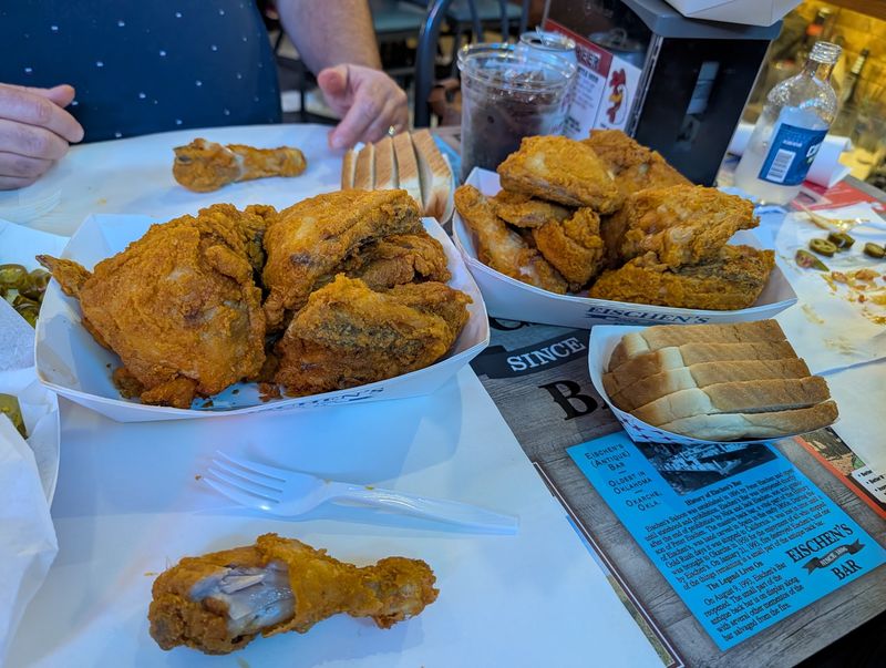 The Famous Fried Chicken and How It Arrives The Famous Fried Chicken and How It Arrives