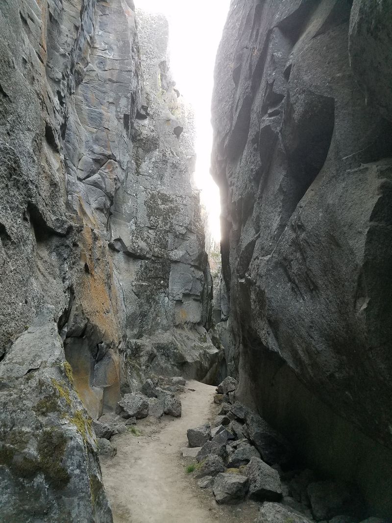 The Geology Behind the Crack The Geology Behind the Crack